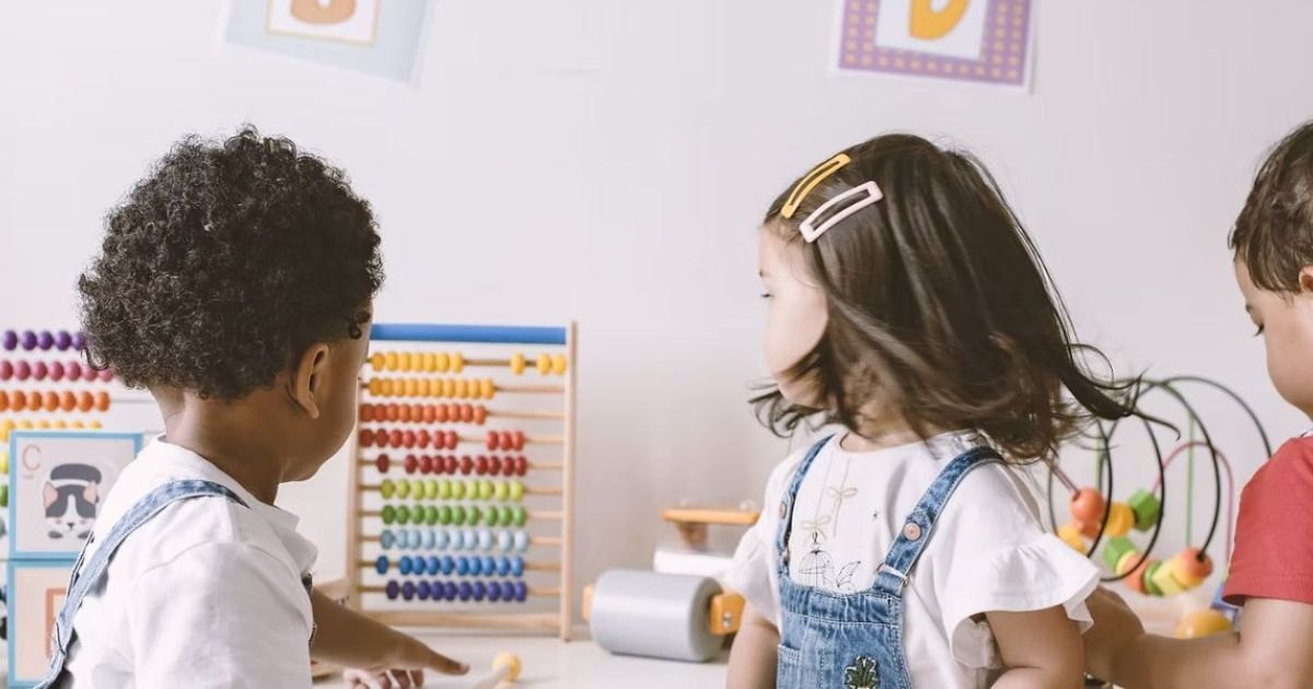 Máster en Terapia Cognitivo-Conductual con Niños y Adolescentes (Universidad Pontificia Comillas)